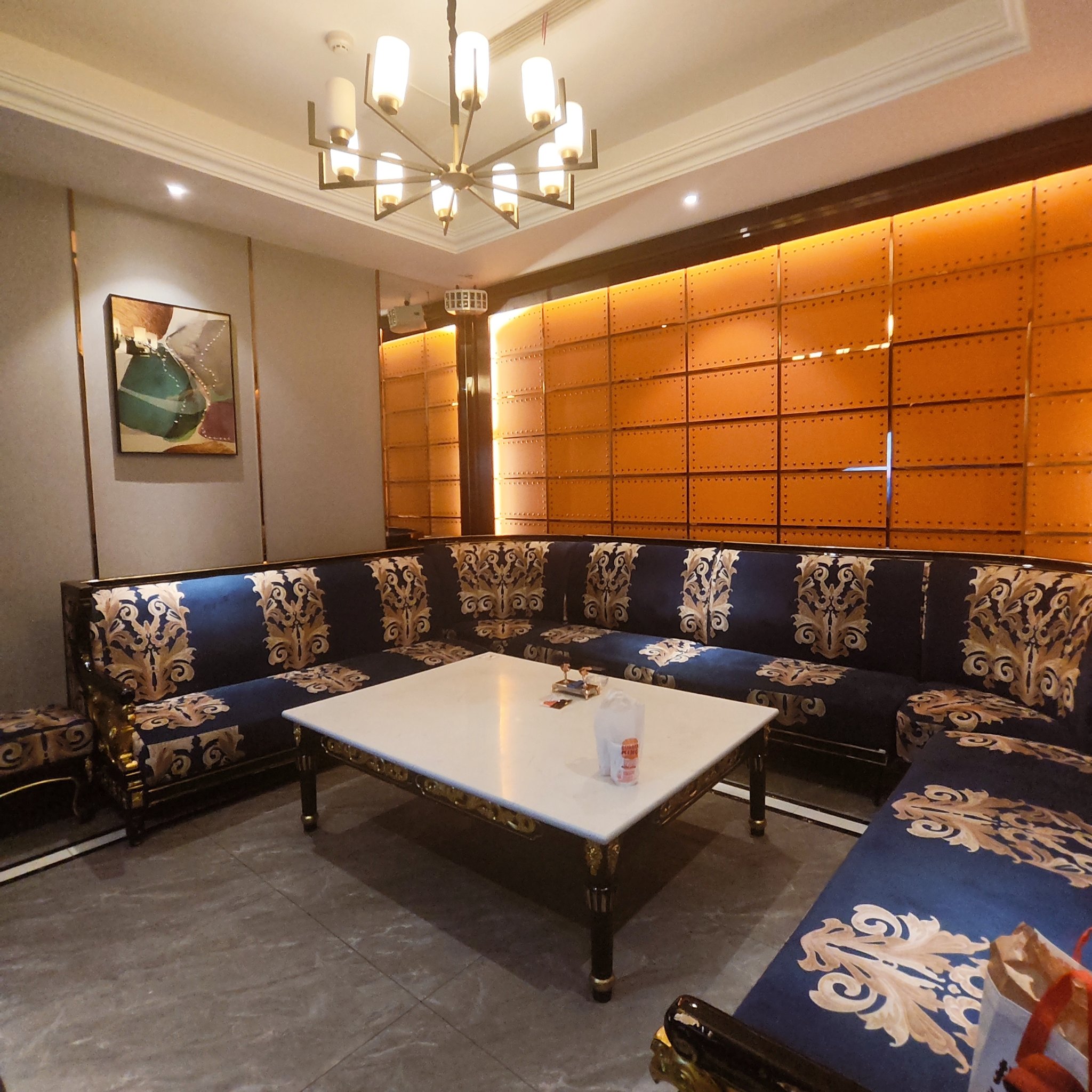 开封商务ktv价格咋算-通许县ktv预订